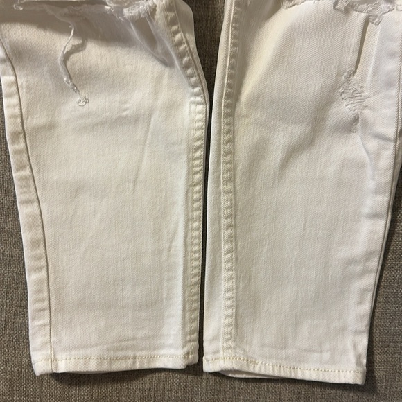 Hollister Vintage Boyfriend Denim Capris - Picture 6 of 6